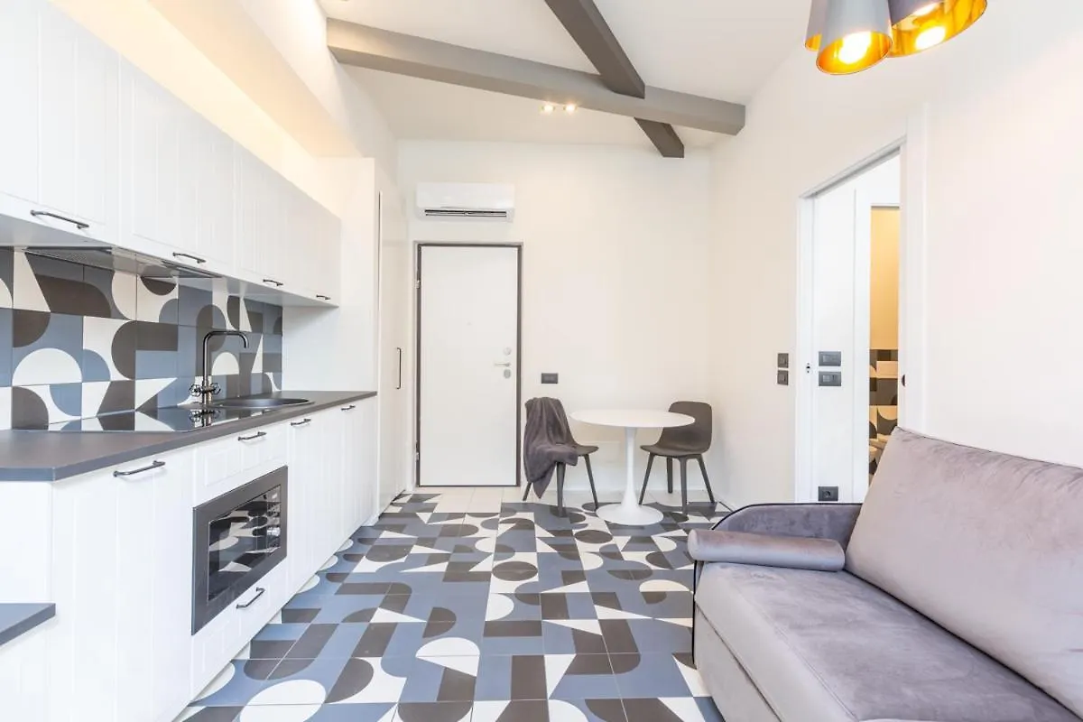 3Fo6 -Navigli-Duomo - Luxury Modern Apartment ميلان