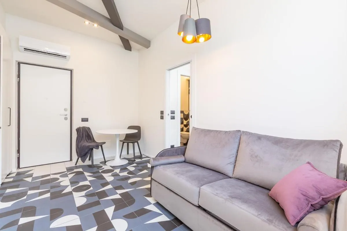 3Fo6 -Navigli-Duomo - Luxury Modern Apartment ميلان